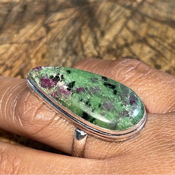 Ruby Zoisite Ring Size 8 - Picture 7 of 9